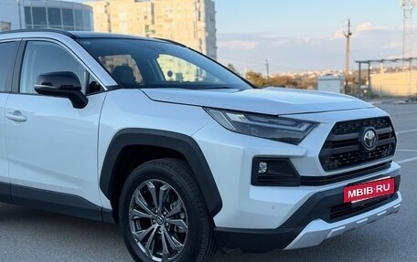 Toyota RAV4, 2024 год, 3 897 000 рублей, 11 фотография