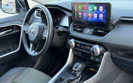 Toyota RAV4, 2024 год, 3 897 000 рублей, 31 фотография