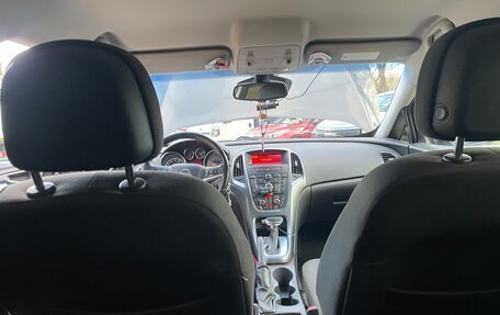 Opel Astra J, 2012 год, 700 000 рублей, 19 фотография