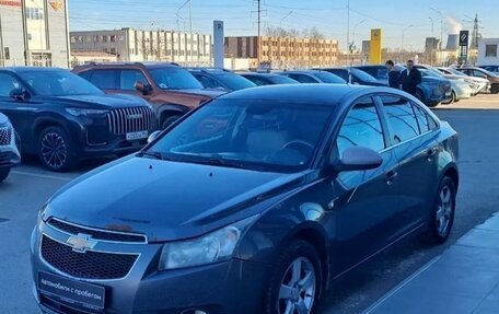 Chevrolet Cruze II, 2010 год, 499 999 рублей, 14 фотография