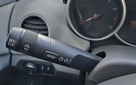 Chevrolet Cruze II, 2010 год, 499 999 рублей, 9 фотография