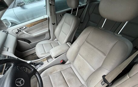 Mercedes-Benz C-Класс, 2004 год, 920 000 рублей, 10 фотография