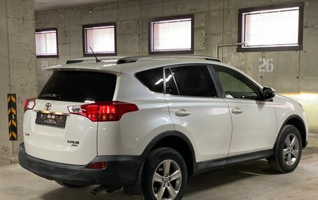 Toyota RAV4, 2015 год, 2 050 000 рублей, 8 фотография