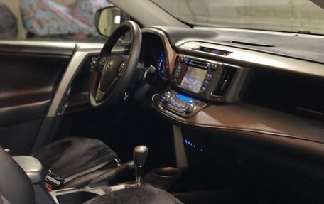 Toyota RAV4, 2015 год, 2 050 000 рублей, 16 фотография