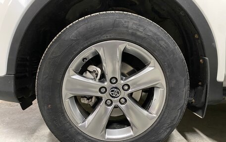 Toyota RAV4, 2015 год, 2 050 000 рублей, 17 фотография