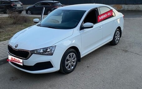 Skoda Rapid II, 2020 год, 1 300 000 рублей, 2 фотография