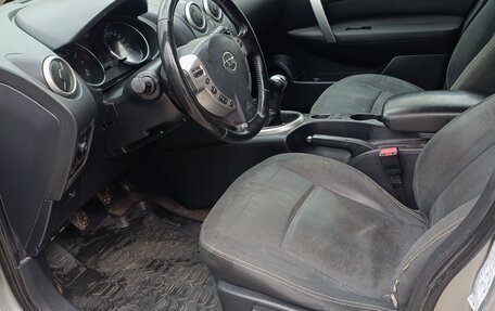 Nissan Qashqai, 2010 год, 700 000 рублей, 3 фотография