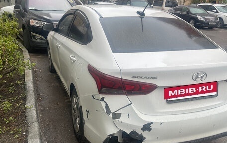 Hyundai Solaris II рестайлинг, 2019 год, 640 000 рублей, 4 фотография