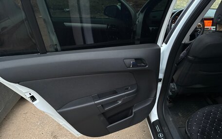 Opel Astra H, 2013 год, 750 000 рублей, 36 фотография