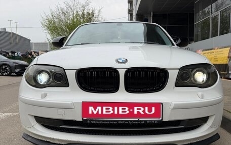 BMW 1 серия, 2010 год, 700 000 рублей, 7 фотография