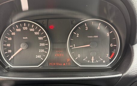 BMW 1 серия, 2010 год, 700 000 рублей, 12 фотография