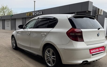 BMW 1 серия, 2010 год, 700 000 рублей, 9 фотография