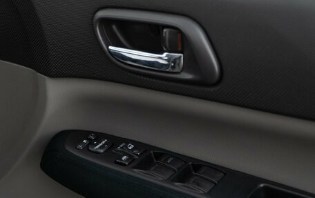 Subaru Forester, 2005 год, 725 050 рублей, 17 фотография