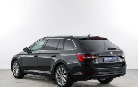 Skoda Superb III рестайлинг, 2016 год, 2 185 055 рублей, 2 фотография