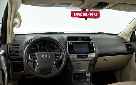 Toyota Land Cruiser Prado 150 рестайлинг 2, 2020 год, 6 099 050 рублей, 6 фотография