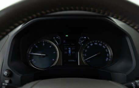 Toyota Land Cruiser Prado 150 рестайлинг 2, 2020 год, 6 099 050 рублей, 22 фотография