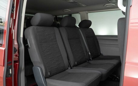 Volkswagen Caravelle T6 рестайлинг, 2020 год, 4 198 999 рублей, 6 фотография