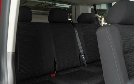 Volkswagen Caravelle T6 рестайлинг, 2020 год, 4 198 999 рублей, 8 фотография