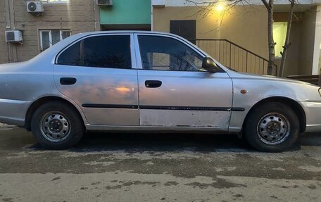 Hyundai Accent II, 2004 год, 300 000 рублей, 13 фотография