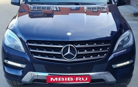 Mercedes-Benz M-Класс, 2014 год, 2 900 000 рублей, 4 фотография