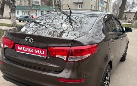 KIA Rio III рестайлинг, 2016 год, 930 000 рублей, 5 фотография