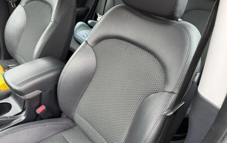 Hyundai ix35 I рестайлинг, 2013 год, 1 470 000 рублей, 22 фотография