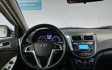 Hyundai Solaris II рестайлинг, 2013 год, 632 000 рублей, 13 фотография