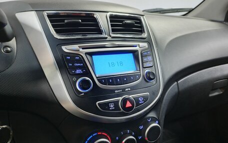 Hyundai Solaris II рестайлинг, 2013 год, 632 000 рублей, 14 фотография