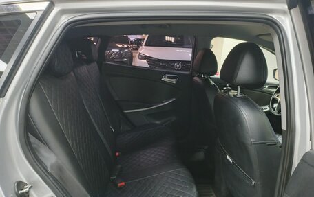 Hyundai Solaris II рестайлинг, 2013 год, 632 000 рублей, 11 фотография