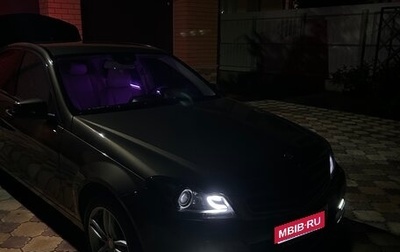 Mercedes-Benz C-Класс, 2013 год, 1 600 000 рублей, 1 фотография