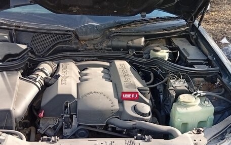 Mercedes-Benz E-Класс, 1999 год, 200 000 рублей, 13 фотография