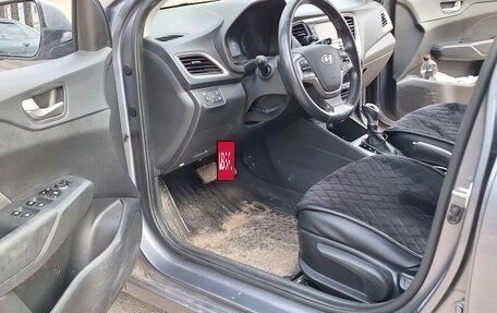 Hyundai Solaris II рестайлинг, 2018 год, 1 250 000 рублей, 7 фотография