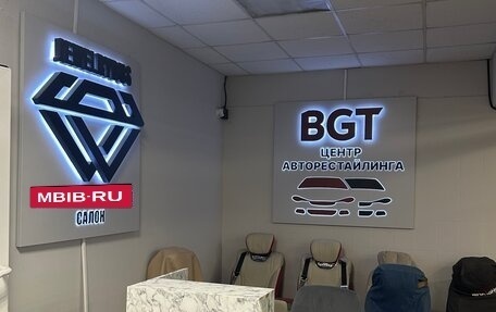 Land Rover Range Rover IV рестайлинг, 2013 год, 5 300 000 рублей, 20 фотография