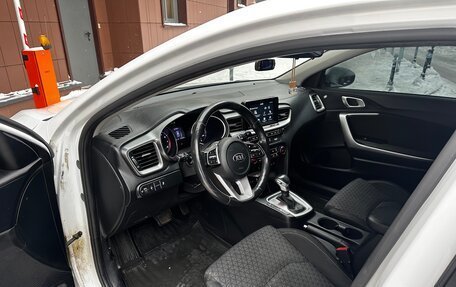 KIA cee'd III, 2020 год, 1 300 000 рублей, 6 фотография