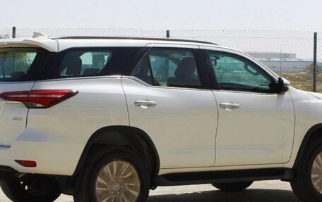 Toyota Fortuner II, 2025 год, 4 997 001 рублей, 4 фотография