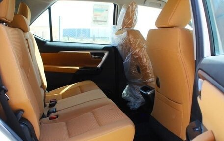 Toyota Fortuner II, 2025 год, 4 997 001 рублей, 18 фотография