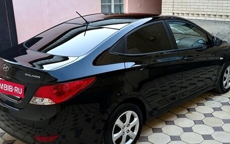 Hyundai Solaris II рестайлинг, 2011 год, 630 000 рублей, 3 фотография