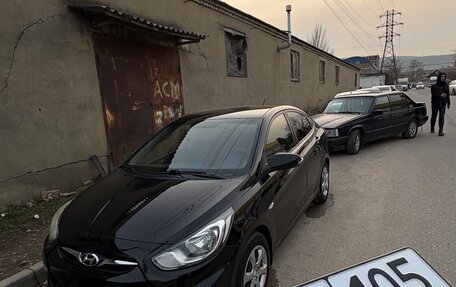 Hyundai Solaris II рестайлинг, 2011 год, 630 000 рублей, 8 фотография