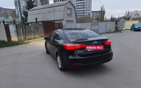 KIA Cerato III, 2013 год, 900 000 рублей, 4 фотография