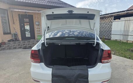 Volkswagen Polo VI (EU Market), 2017 год, 1 340 000 рублей, 24 фотография