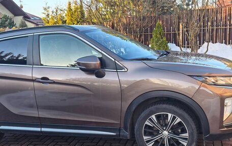 Mitsubishi Eclipse Cross, 2018 год, 2 100 000 рублей, 5 фотография