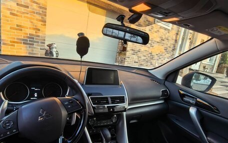 Mitsubishi Eclipse Cross, 2018 год, 2 100 000 рублей, 6 фотография