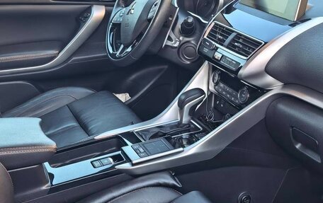 Mitsubishi Eclipse Cross, 2018 год, 2 100 000 рублей, 8 фотография