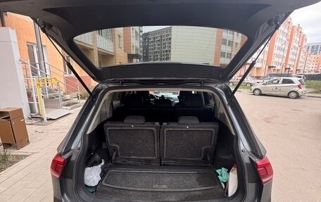 Volkswagen Tiguan II, 2021 год, 2 850 000 рублей, 14 фотография