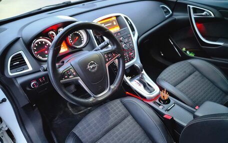 Opel Astra J, 2014 год, 1 270 000 рублей, 8 фотография