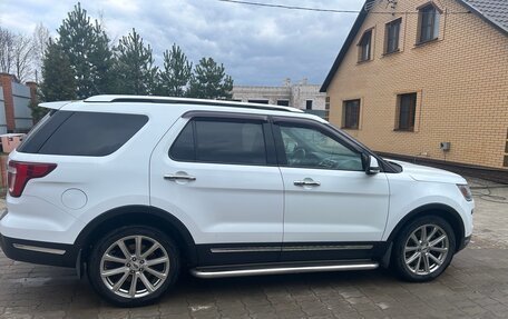 Ford Explorer VI, 2018 год, 3 350 000 рублей, 6 фотография