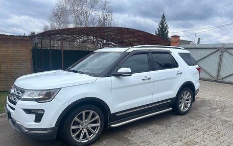 Ford Explorer VI, 2018 год, 3 350 000 рублей, 9 фотография