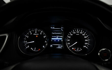 Nissan Qashqai, 2015 год, 2 040 000 рублей, 19 фотография