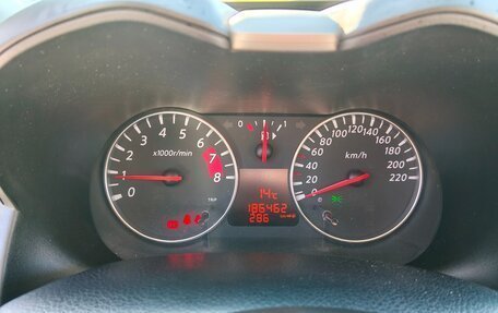 Nissan Note II рестайлинг, 2012 год, 900 000 рублей, 9 фотография