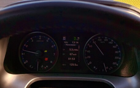 Toyota RAV4, 2016 год, 2 200 000 рублей, 13 фотография